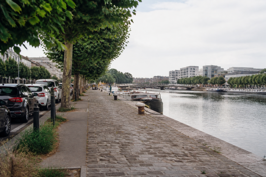 Carte quartiers securite voitures riviere et littoral urbain